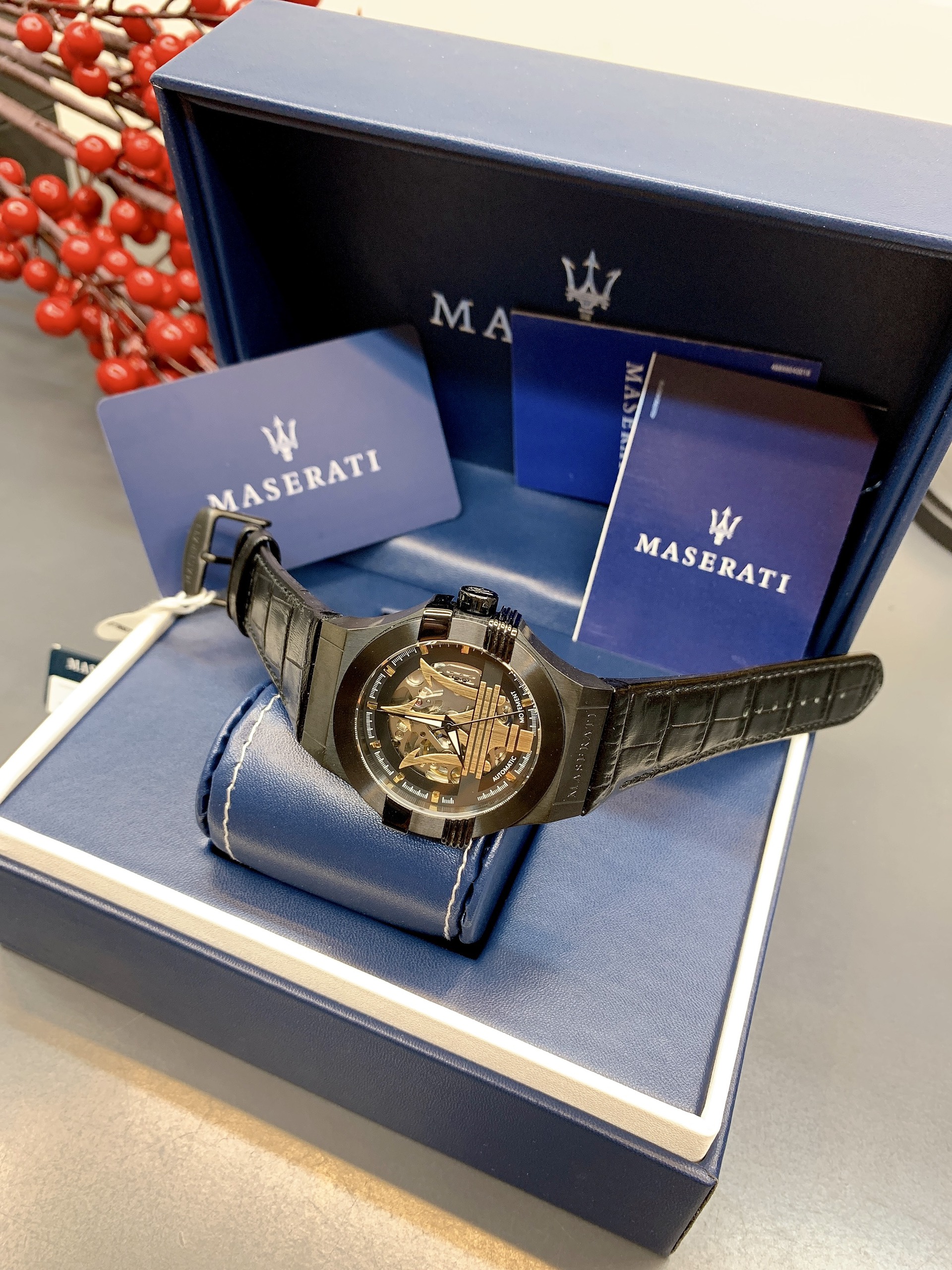 Mua Đồng Hồ Nam Maserati Potenza Limited Leather Men's Watch R8821108025  Màu Đen - Maserati - Mua tại Vua Hàng Hiệu h084375